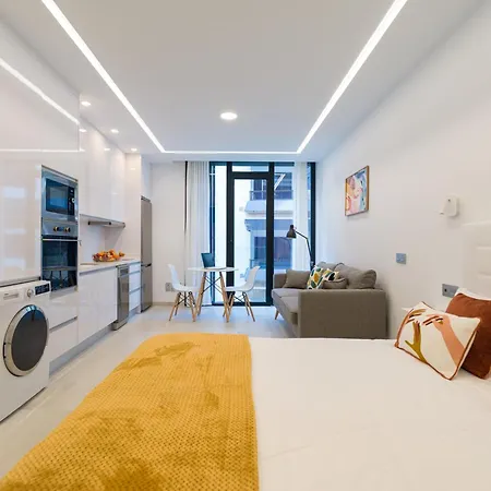 By Canteras Beach, Gran Canaria Apartment