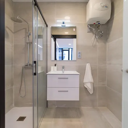 By Canteras Beach, Gran Canaria Apartment *